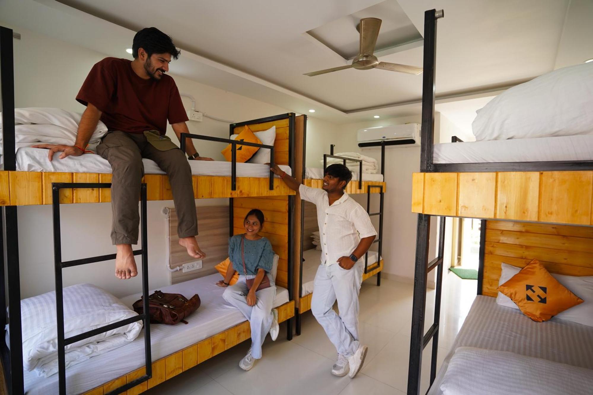 Hide-In Rishikesh, Laxman Jhulaホステル エクステリア 写真