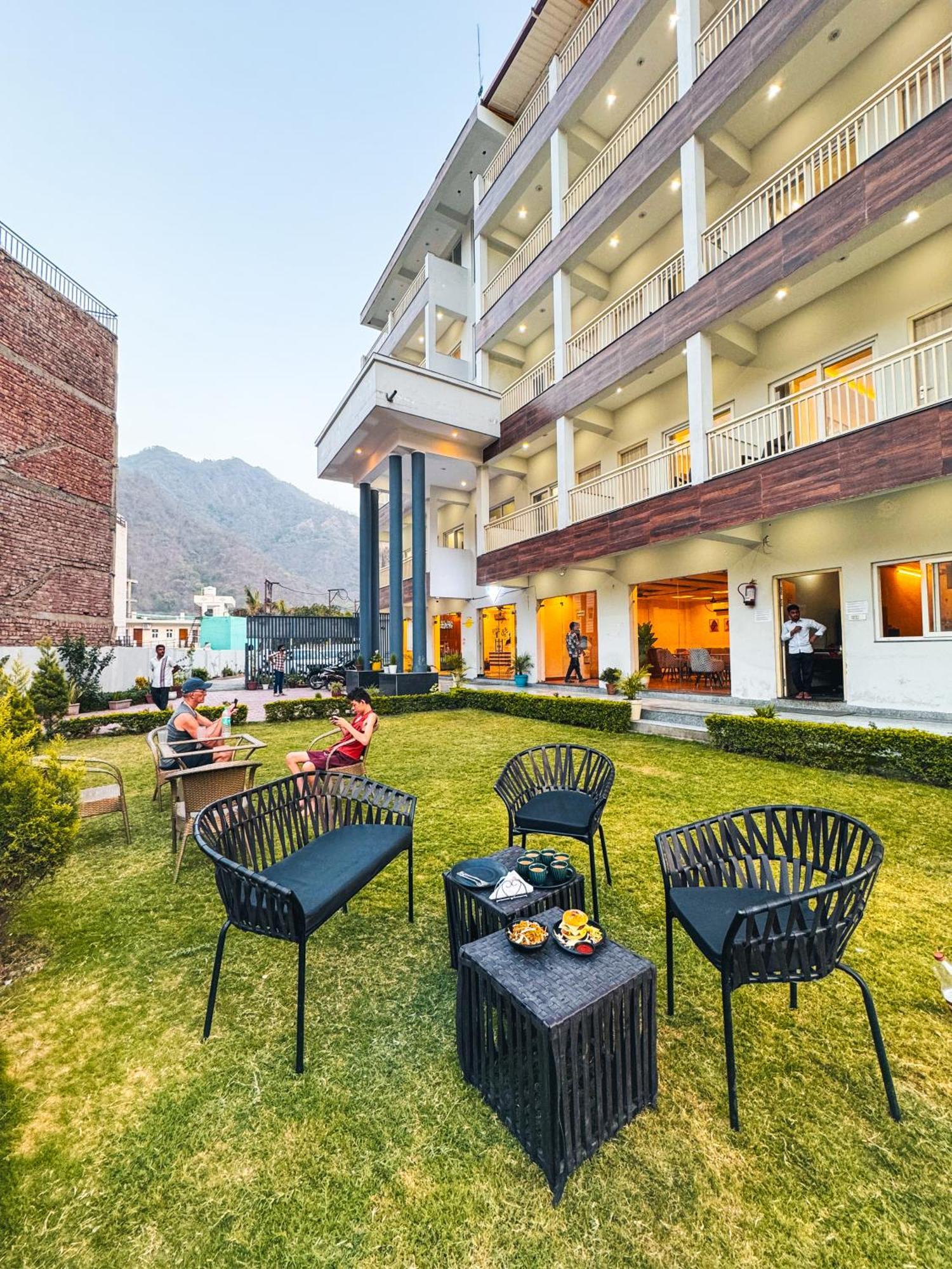 Hide-In Rishikesh, Laxman Jhulaホステル エクステリア 写真